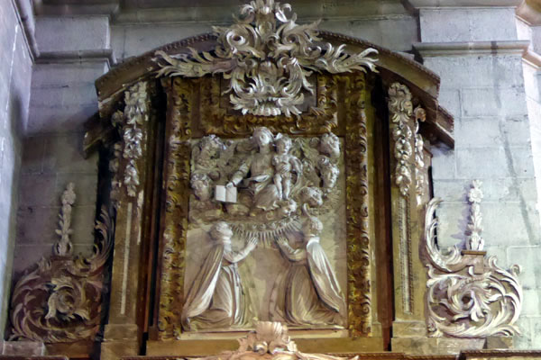 B. Entrega de la regla jesuita a San Luis Gonzaga y a San Estanislao de Kostka.